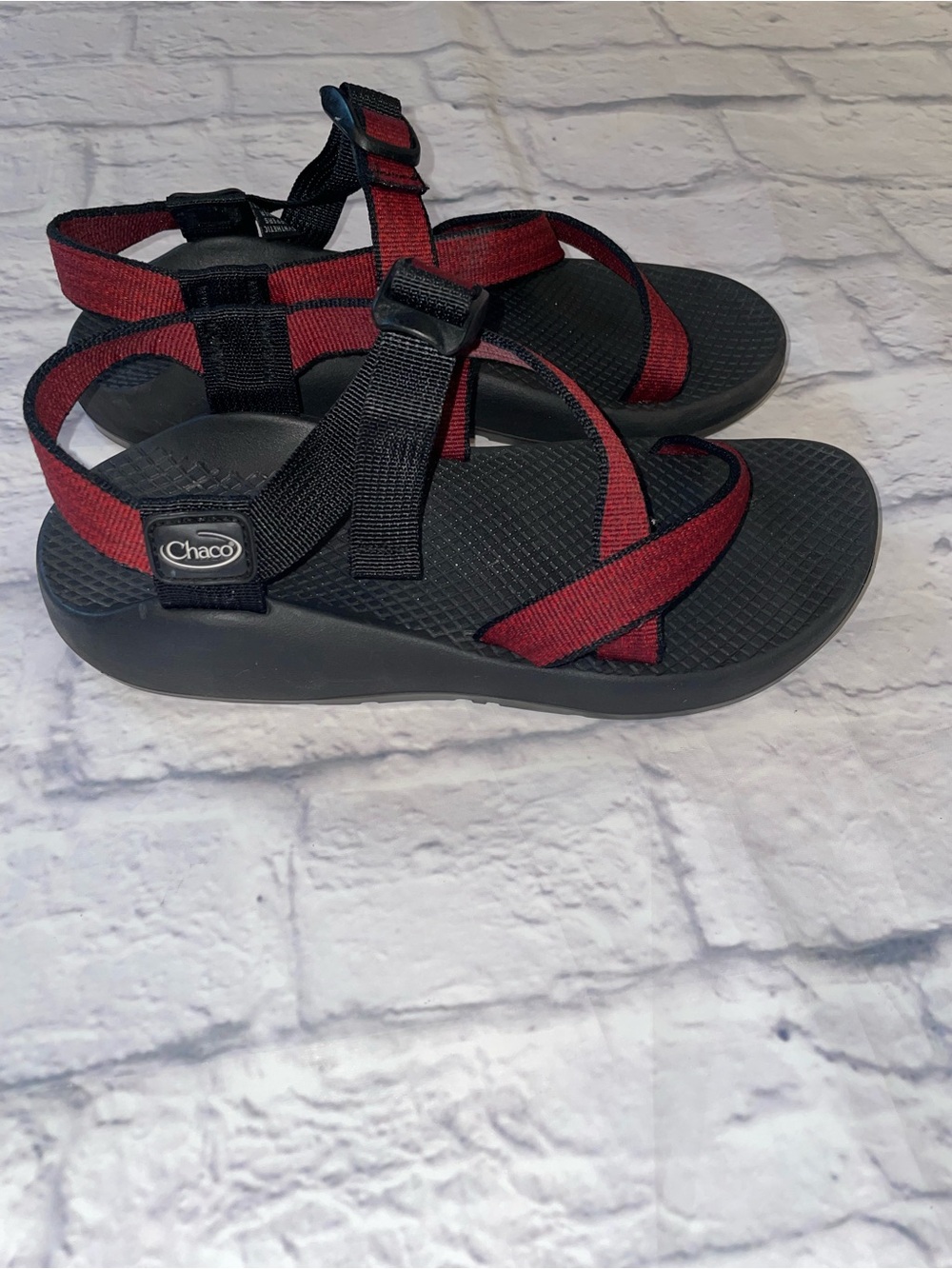Chaco Women's Z/1 Adjustable Strap Classic Sandal. Size 7